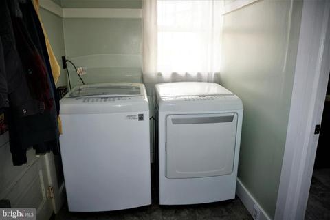 545 Kossuth St, Riverside, NJ 08075 photo 6