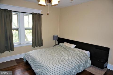 545 Kossuth St, Riverside, NJ 08075 photo 10