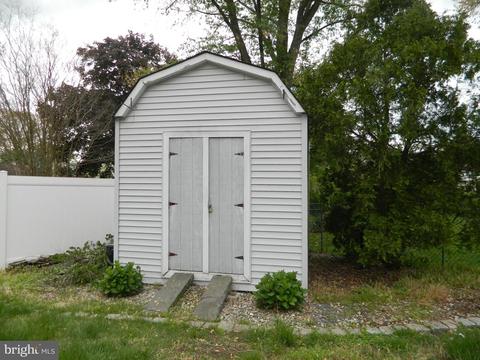 931 E Third St, Florence, NJ 08518 photo 23
