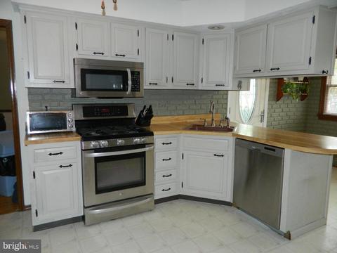 931 E Third St, Florence, NJ 08518 photo 14