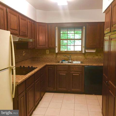 38 Mockingbird Way, Tabernacle, NJ 08088 photo 4