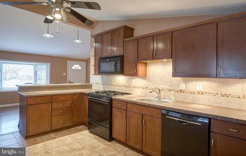 27 Avon Pl, Maple Shade, NJ 08052 photo 15