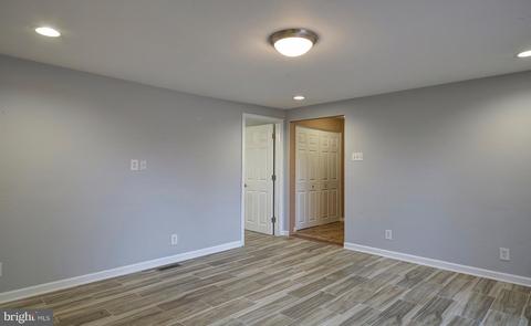 27 Avon Pl, Maple Shade, NJ 08052 photo 18