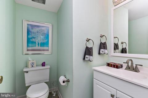 110 Coopers Kill Rd, Delran, NJ 08075 photo 13