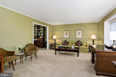 110 Coopers Kill Rd, Delran, NJ 08075 photo 4