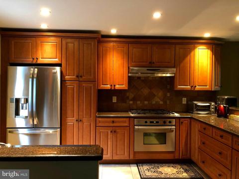 1 Woodside Dr, Tabernacle, NJ 08088 photo 2