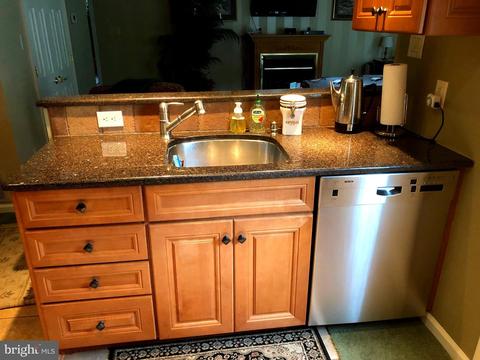 1 Woodside Dr, Tabernacle, NJ 08088 photo 3