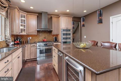 203 Eagle Ct, Moorestown, NJ 08057 photo 10