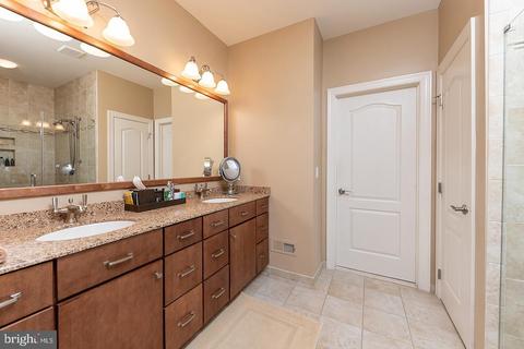 203 Eagle Ct, Moorestown, NJ 08057 photo 17