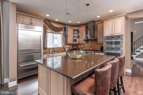 203 Eagle Ct, Moorestown, NJ 08057 photo 8