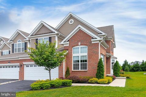 203 Eagle Ct, Moorestown, NJ 08057 photo 2