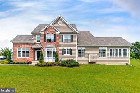 203 Eagle Ct, Moorestown, NJ 08057 photo 3
