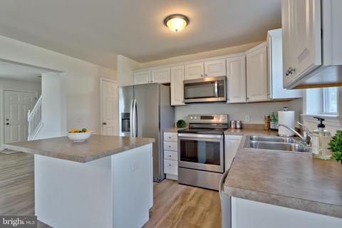 210 N Pine Ave, Maple Shade, NJ 08052 photo 11