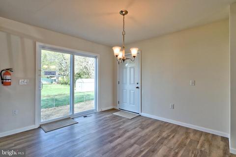 210 N Pine Ave, Maple Shade, NJ 08052 photo 17