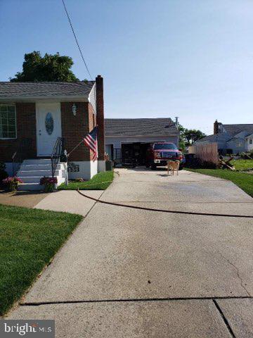 536 Harrison St, Riverside, NJ 08075 photo 2