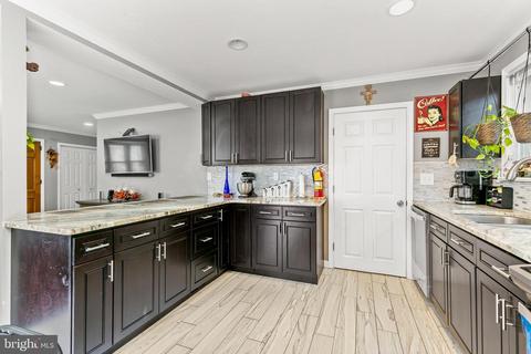 314 Van Sciver St, Beverly, NJ 08010 photo 14