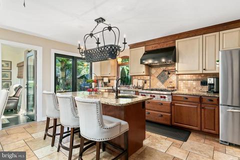 512 Devon Rd, Moorestown, NJ 08057 photo 11