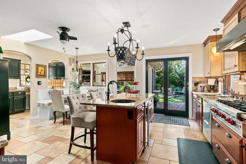 512 Devon Rd, Moorestown, NJ 08057 photo 10