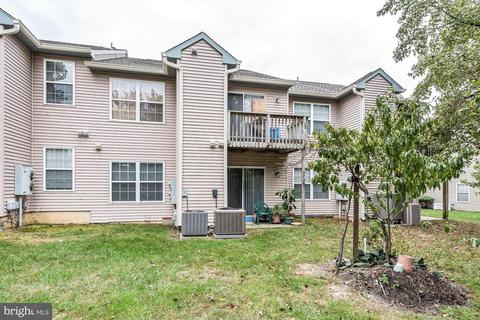 57 Foxglove Dr, Delran, NJ 08075 photo 4