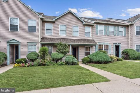 57 Foxglove Dr, Delran, NJ 08075 photo 1