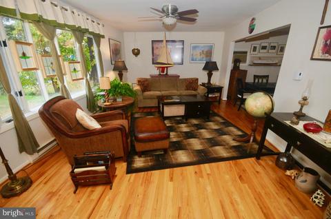 429 E Front St, Florence, NJ 08518 photo 13