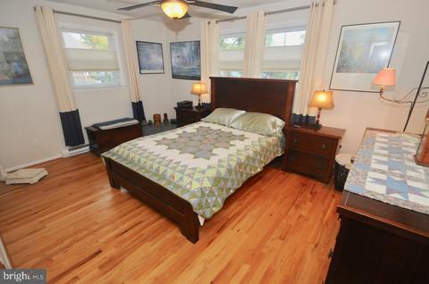 429 E Front St, Florence, NJ 08518 photo 24