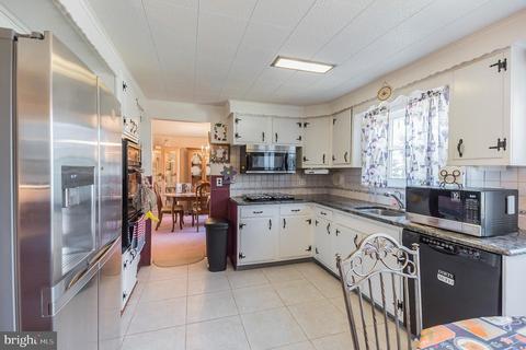 106 Beech Tree Dr, Cinnaminson, NJ 08077 photo 5