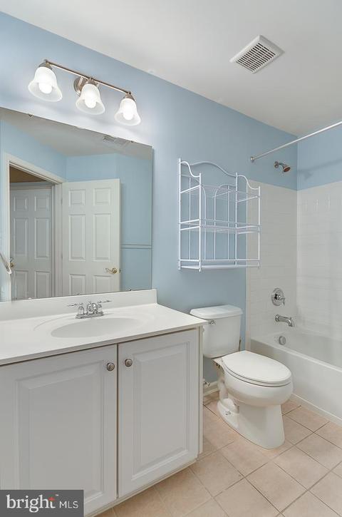 100 River Ln, Riverside, NJ 08075 photo 28