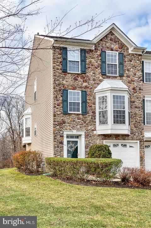 100 River Ln, Riverside, NJ 08075 photo 2
