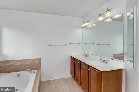 100 River Ln, Riverside, NJ 08075 photo 26