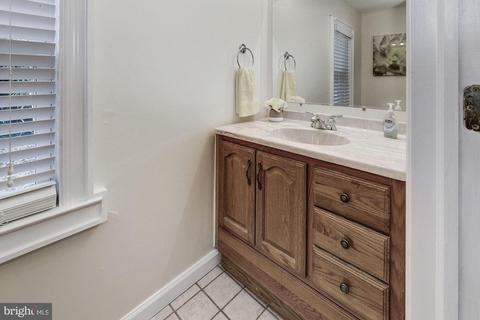 896 Centerton Rd, Mount Laurel, NJ 08054 photo 16