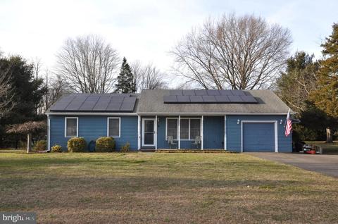 4 Eleanor Dr, Wrightstown, NJ 08562 photo 1