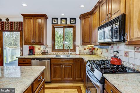 150 Jacqueline Ave, Delran, NJ 08075 photo 14