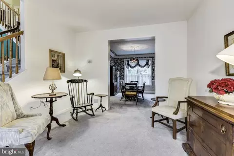 93 Stoneham Dr, Delran, NJ 08075 photo 9