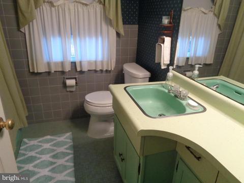 829 Windsor Dr, Cinnaminson, NJ 08077 photo 23