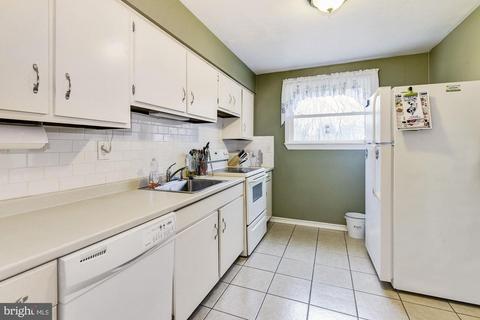 10 Woodside Dr, Tabernacle, NJ 08088 photo 8
