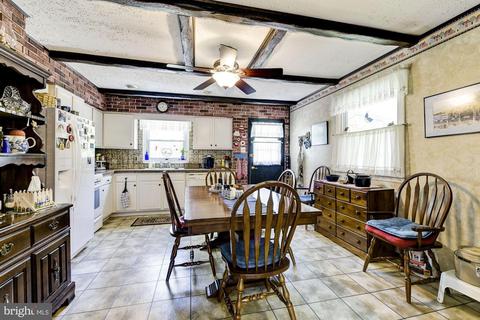 17 Thomas Ave, Maple Shade, NJ 08052 photo 4