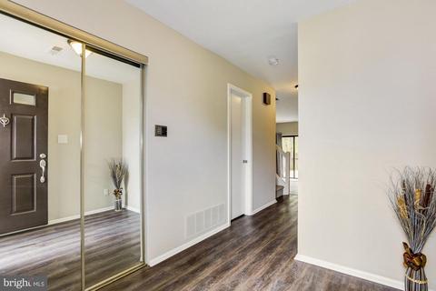 31 E Oleander Dr, Mount Laurel, NJ 08054 photo 3