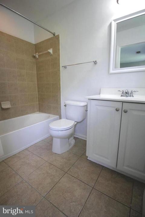 66 River Ln, Riverside, NJ 08075 photo 21