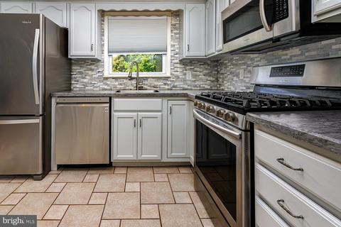 128 E Main St, Marlton, NJ 08053 photo 12
