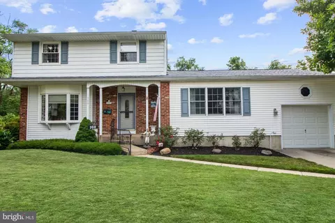 300 Juniata Ave, Delran, NJ 08075 photo 1