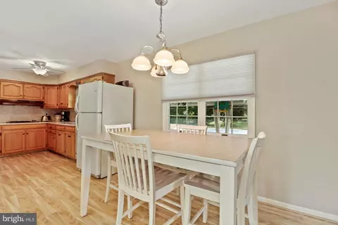300 Juniata Ave, Delran, NJ 08075 photo 11