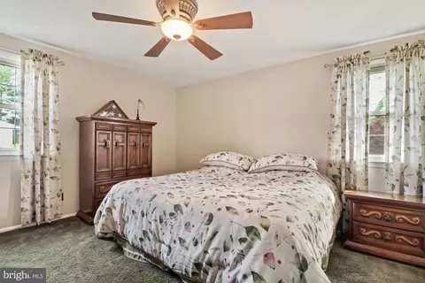 300 Juniata Ave, Delran, NJ 08075 photo 22