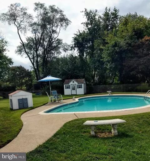 300 Juniata Ave, Delran, NJ 08075 photo 30