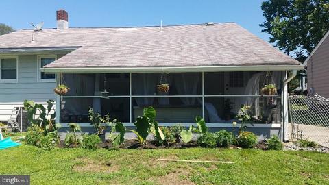 105 Vine St, Delanco, NJ 08075 photo 4