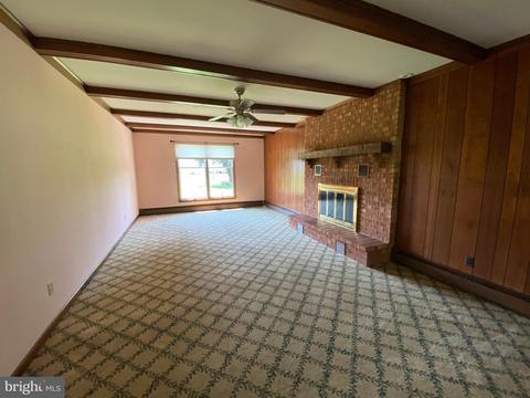 203 Croshaw Rd, Wrightstown, NJ 08562 photo 7