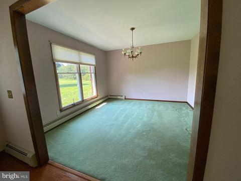 203 Croshaw Rd, Wrightstown, NJ 08562 photo 6