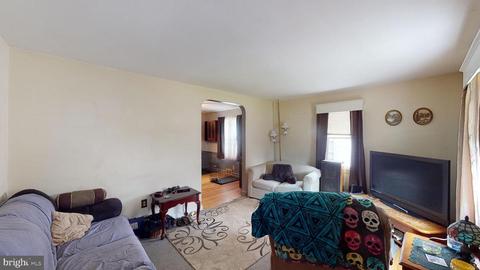 427 E Park Ave, Maple Shade, NJ 08052 photo 2