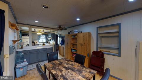 427 E Park Ave, Maple Shade, NJ 08052 photo 9
