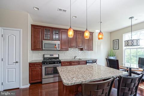 7 Overlook Dr, Mount Laurel, NJ 08054 photo 10